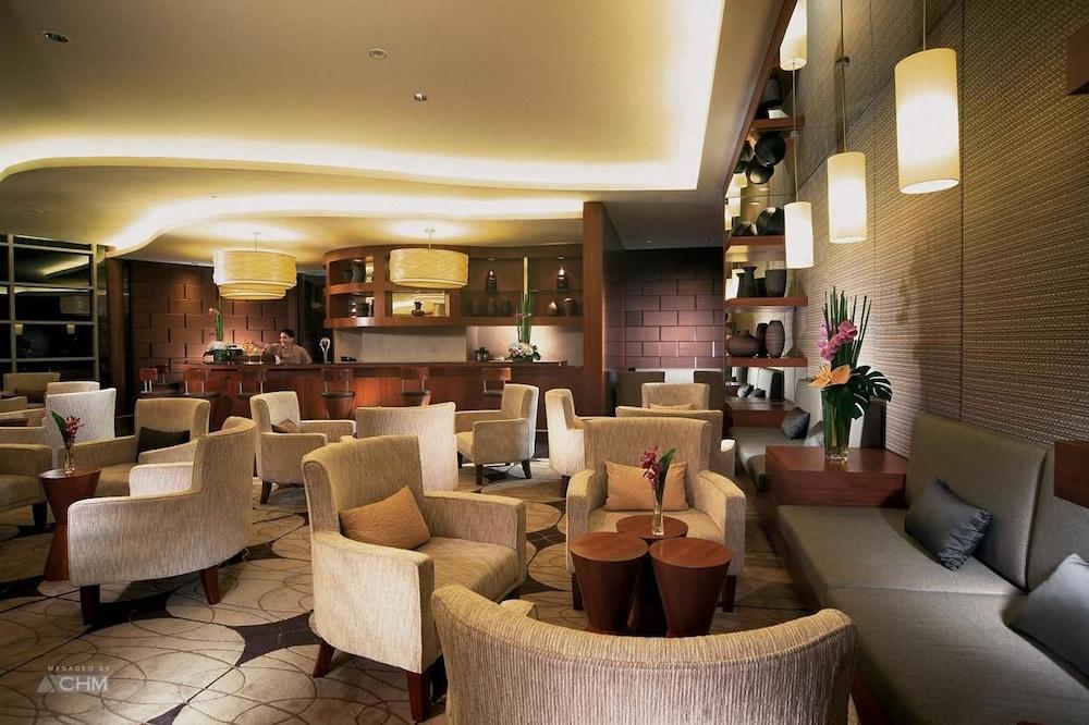 St Giles Gardens Hotel Kuala Lumpur Exterior foto The lounge at the airport