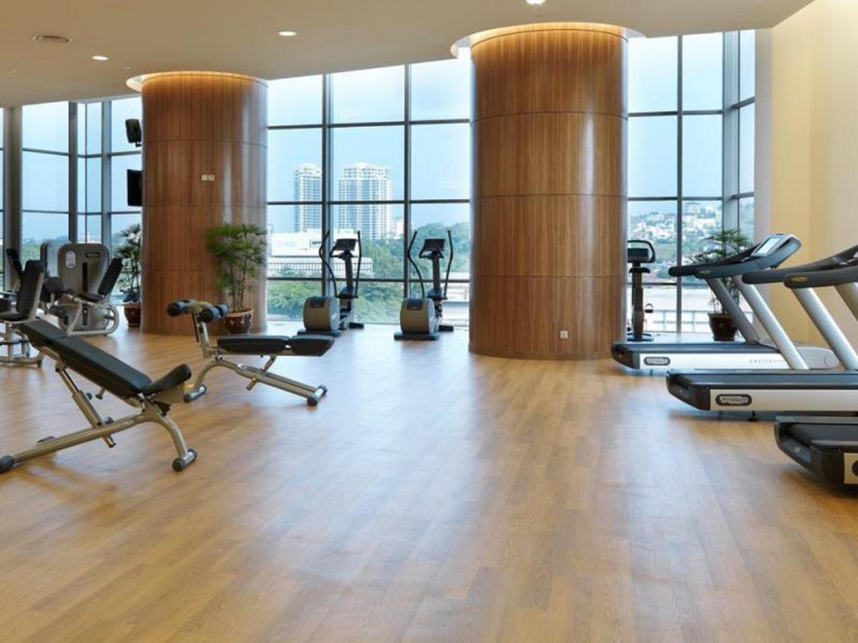 St Giles Gardens Hotel Kuala Lumpur Exterior foto The gym at the hotel